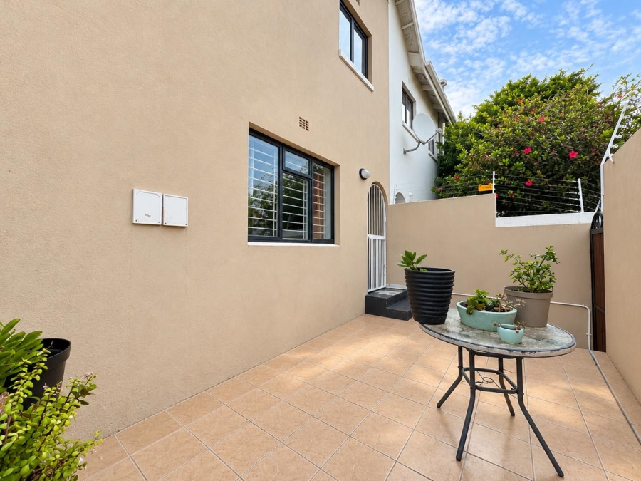 3 Bedroom Property for Sale in Woodstock Western Cape